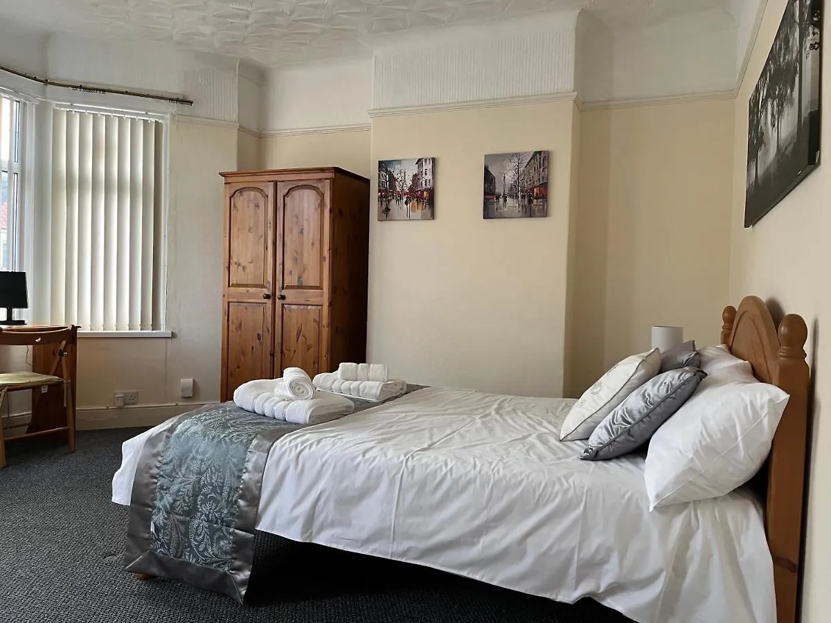 Ty Summerfield By Dream Short Stays Cardiff United Kingdom